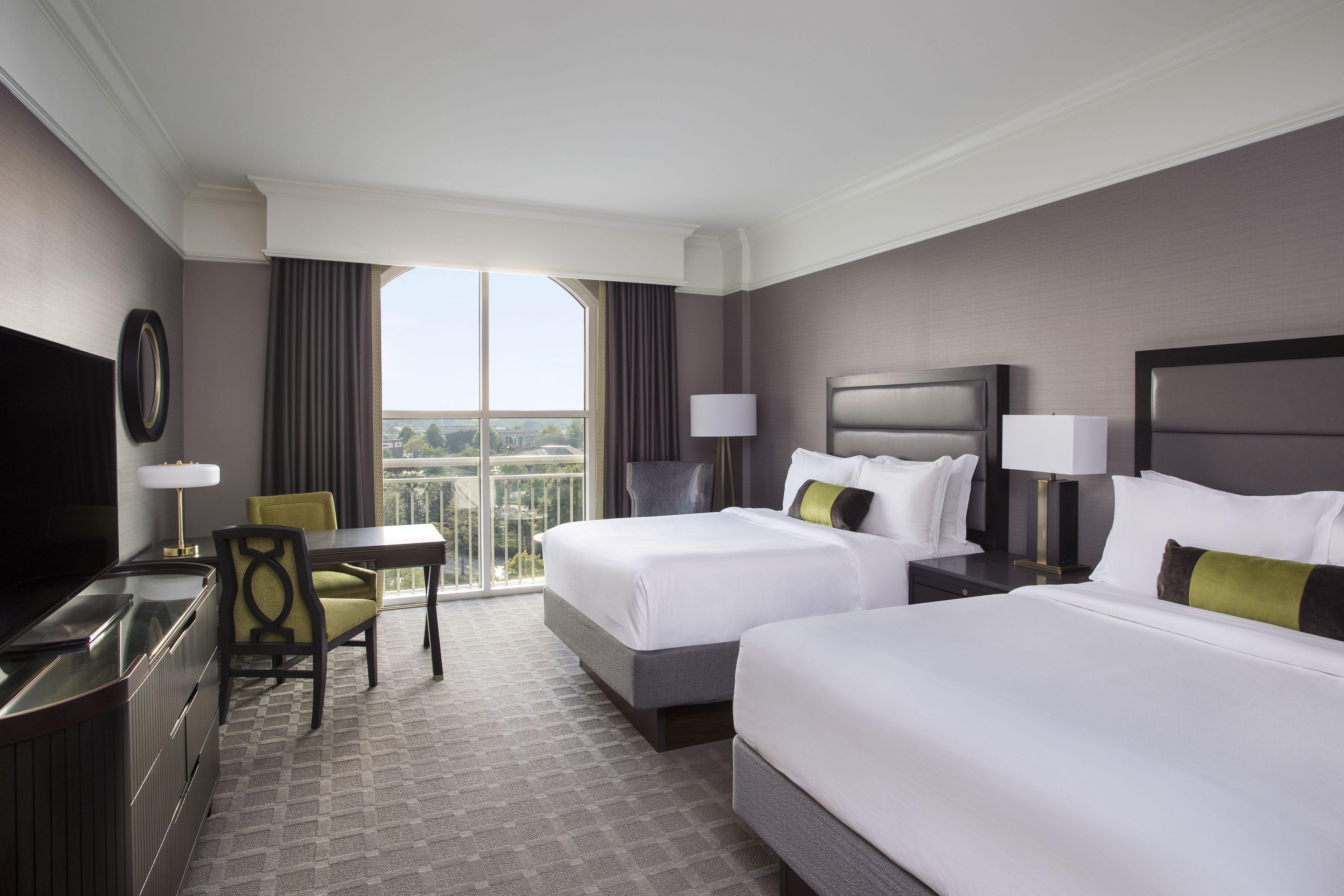 Deluxe, Guest room, 2 Queen,1709997296:JPEG